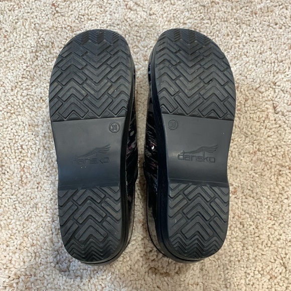 Dansko Clogs - Picture 3 of 7